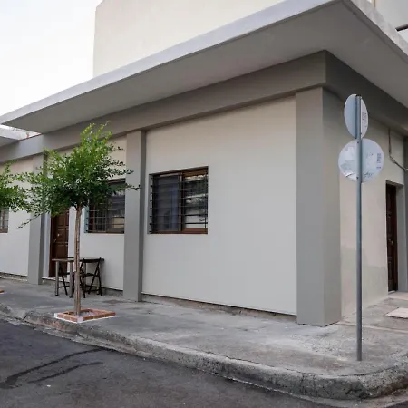 아파트 Home, Marina C 칼라마타